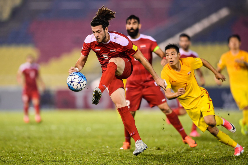 包含赛前新疆广汇调整名单以备中超，内部沟通环节打磨，目标明确，年轻球员得到机会的词条