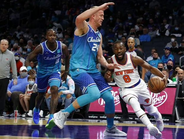 包含菲尼克斯太阳训练开放日,赛前状态回暖引欢呼,全明星赛在即,轮换策略成焦点的词条 包含菲尼克斯太阳训练开放日,赛前状态回暖引欢呼,全明星赛在即,轮换策略成焦点的词条