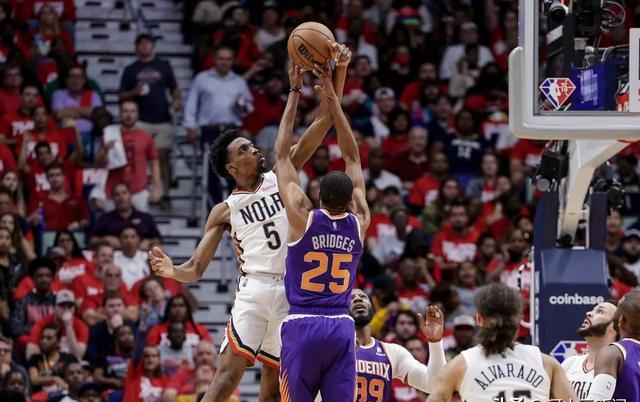NG大舞台-关于NBA常规赛清晨走向成谜；新奥尔良鹈鹕止住颓势；更衣室稳定；赛季目标并未改变的信息